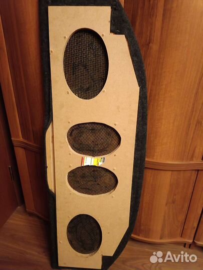 Акустическая полка ваз 2110