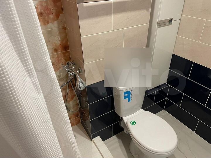 2-к. квартира, 78 м², 1/9 эт.