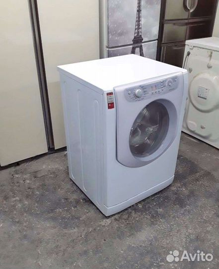 Стиральная машина Hotpoint Ariston Aqualtis бу 6кг