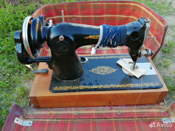 Швейная машинка подольск 2м