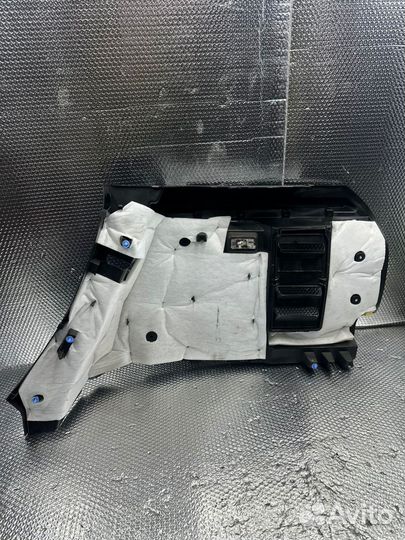 Обшивка багажника левая LADA X-ray, 2018