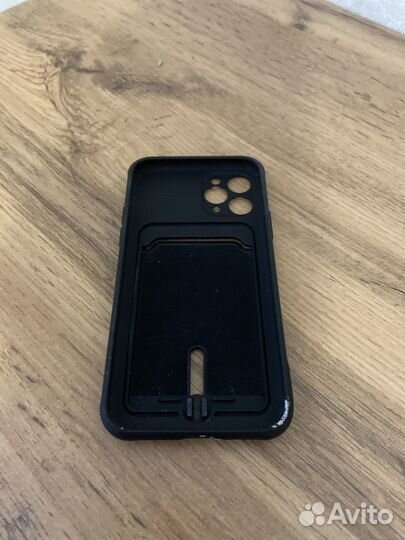 Чехол на iPhone 11 про чёрный состояние хорошие