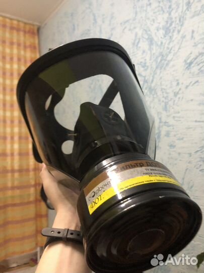 Панорамный противогаз маг