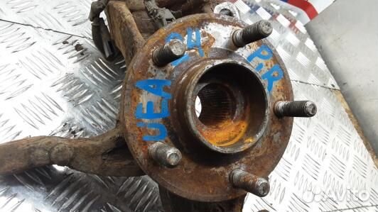 Ступица передняя правая ford mondeo 4 (UEA24N901)