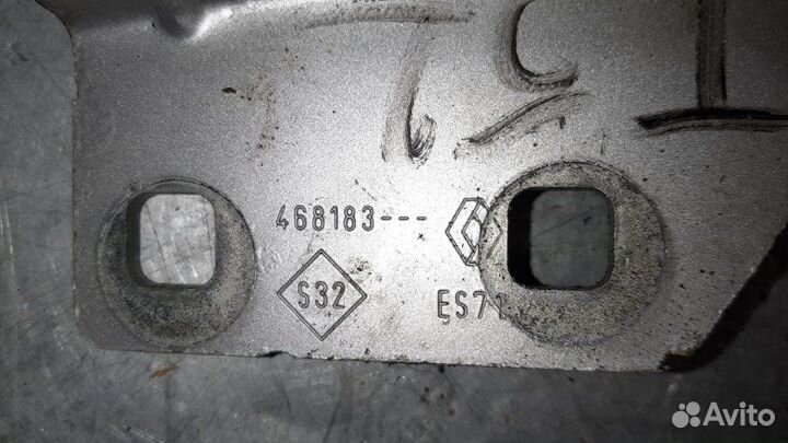 Петля капота левая Renault Megane BM K4M812 2006