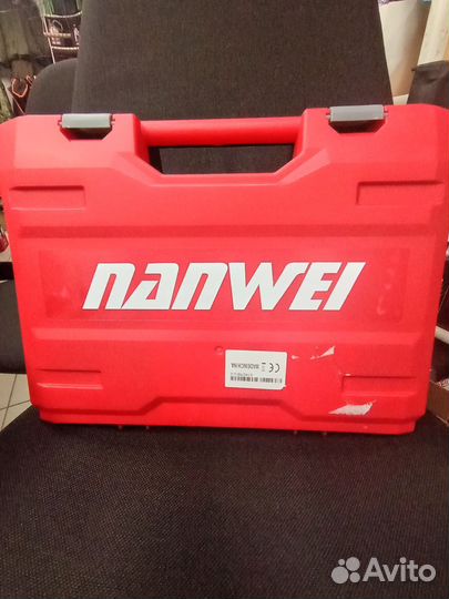 Шуруповерт для льда