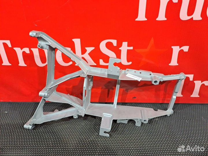 Кронштейн фары левый Daf XF105, Daf XF95