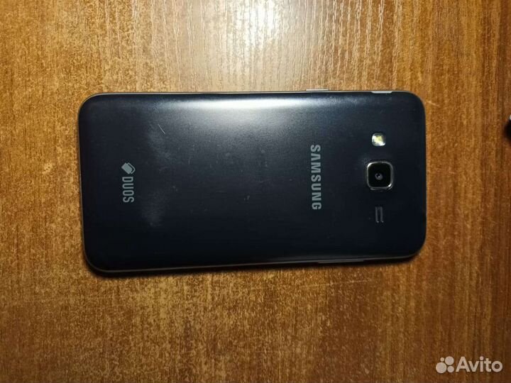 Телефон Samsung