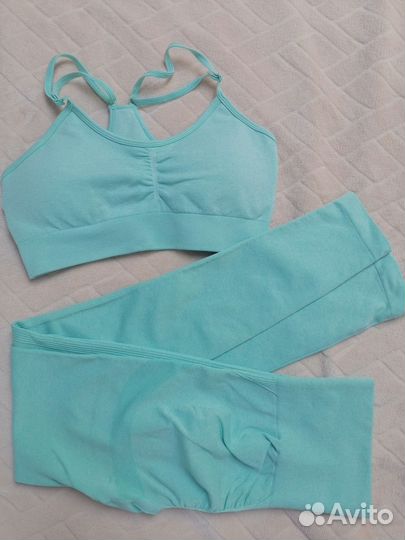 Костюм для фитнеса и йоги 40-42-44 р