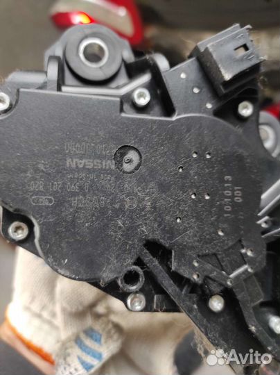 Моторчик заднего дворника nissan qashqai