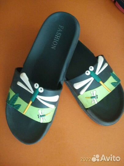 Шлепанцы женские 37 размер