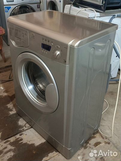 Стиральная машина indesit 5кг grey