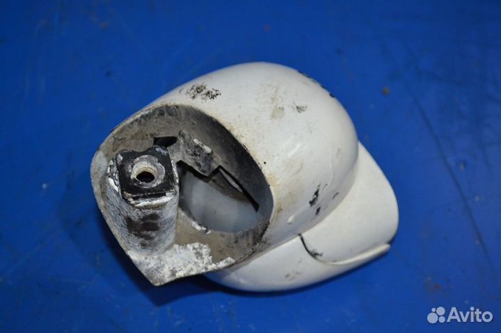 Кронштейн бокового зеркала, нижний левый scania R