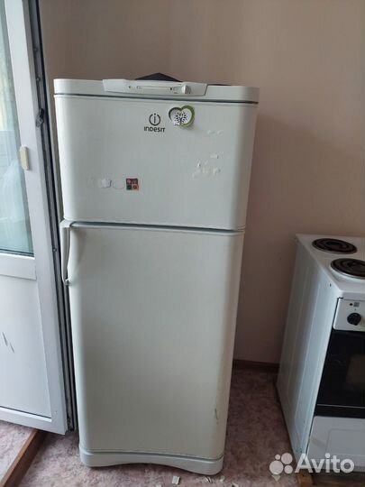 Холодильник бу