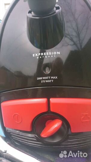 Пылесос Philips с многоразовым мешком