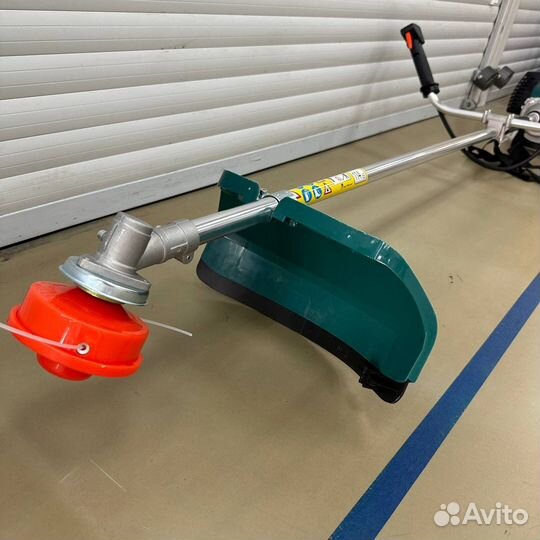 Триммер бензиновый makita