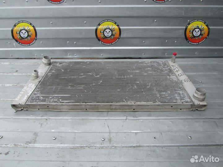 Радиатор охлаждения двигателя BMW 5 E60 03-09г