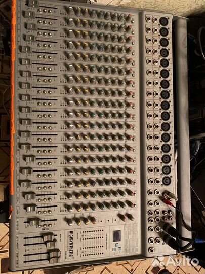 Микшерный пульт yamaha