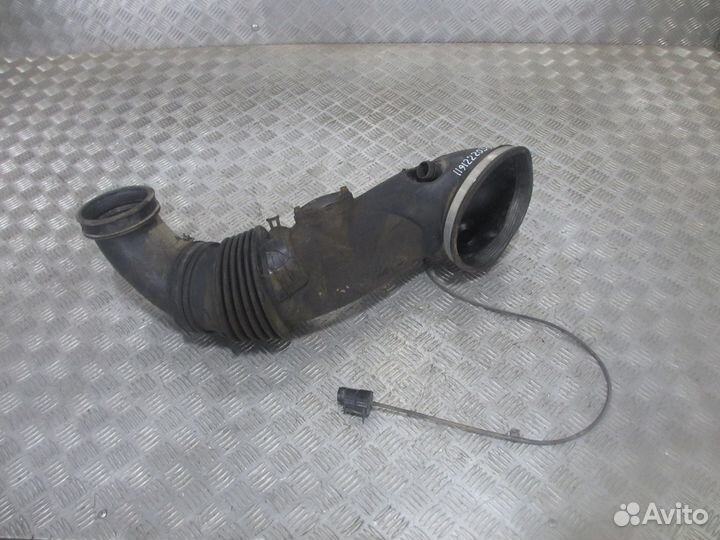 Патрубок воздушного фильтра Scania 2094104