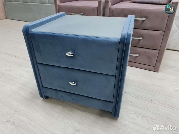 Тумба прикроватная