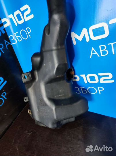 Бачок омывателя лобового стекла Cadillac CTS 2