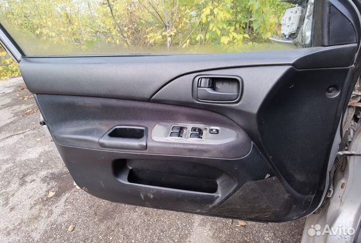 Карта двери mitsubishi lancer 9