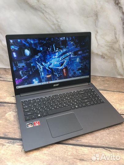 Acer ryzen 5 - 8cp 3.7gz, 15.6, ssd
