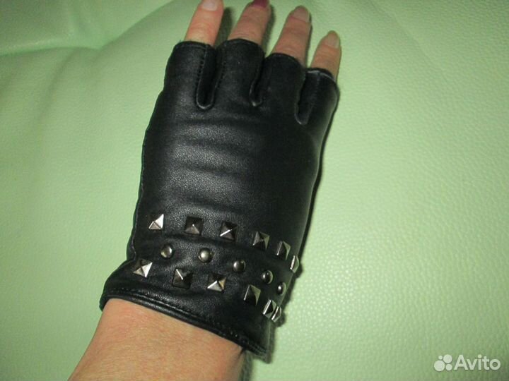 Автомобильные перчатки dkny р.s-m. Оригинал