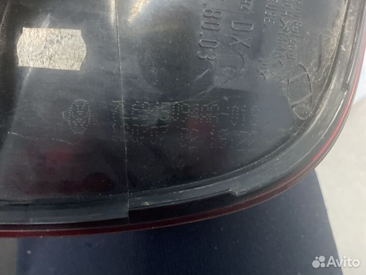 Фанари задние крышки богажника Фольцваген таурег1