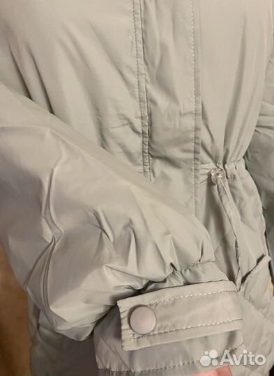 Новая куртка весна 42-44