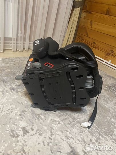 Детское автокресло