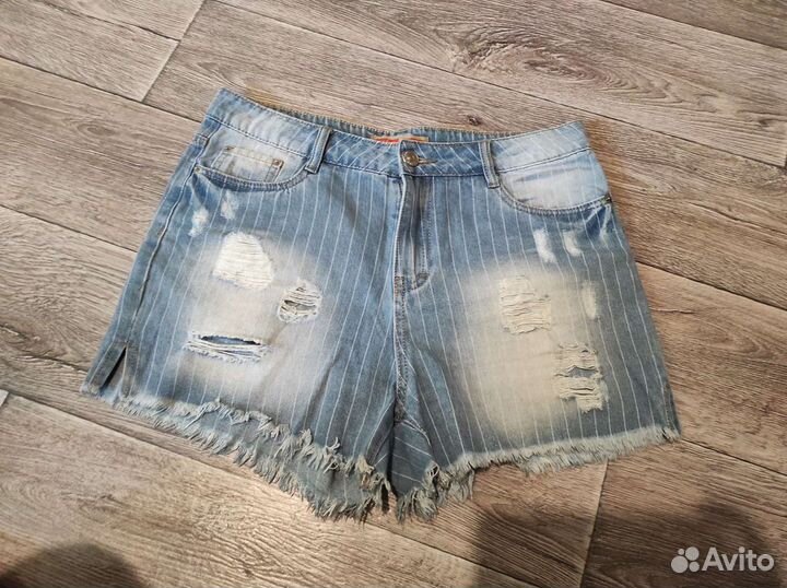 Джинсовые шорты р48
