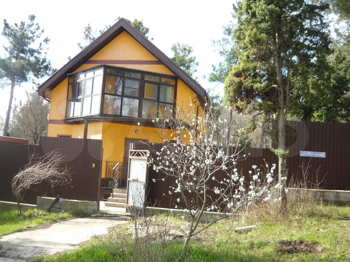 Дом 96 м² на участке 6 сот.