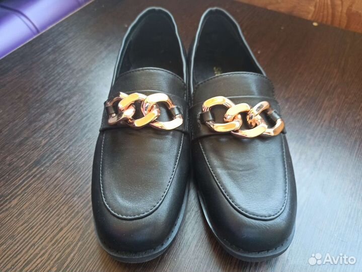 Лоферы женские 37 размер