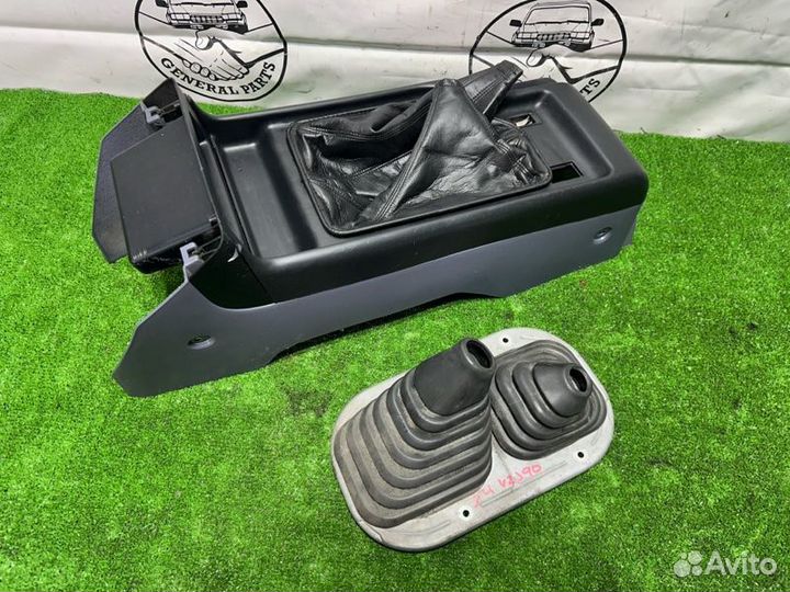 Консоль кпп Toyota Land Cruiser Prado VZJ90 5VZ-FE