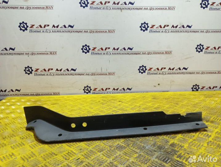 Накладка бампера левая Man Tgs