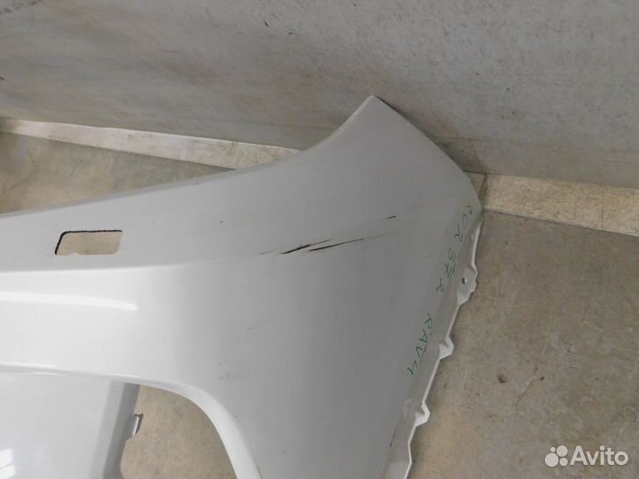 Бампер передний Toyota RAV 4 (02372)