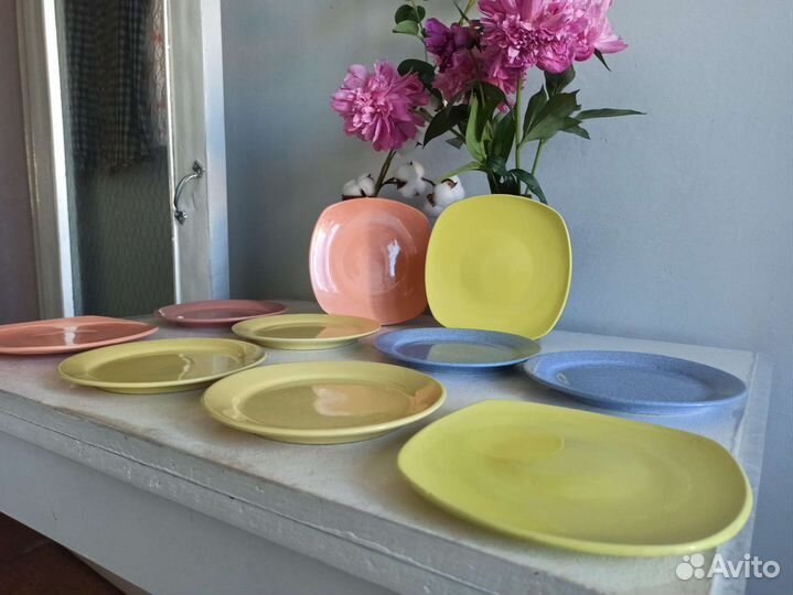 Тарелки плоские цветные 12 шт пакетом