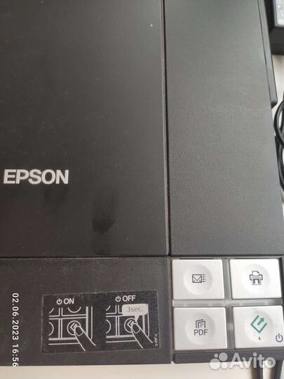 Сканер планшетный А4 epson Perfeçtion V30, б/у