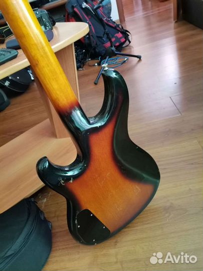 Электрогитары и басы made in Japan