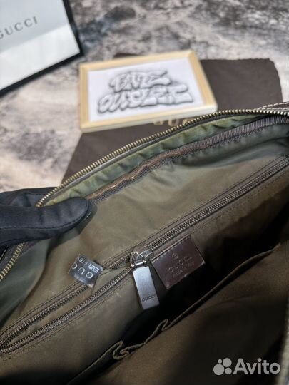 Сумка Gucci Beige Monogram Messenger Bag