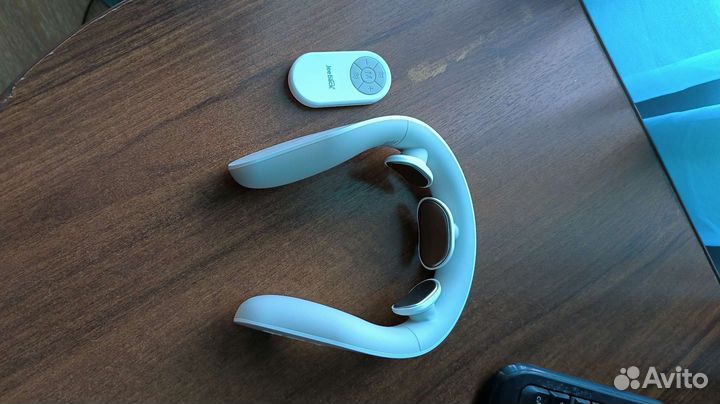 Массажер для шеи и плеч