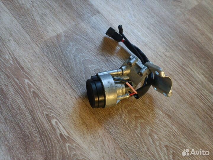 Замок зажигания на priora