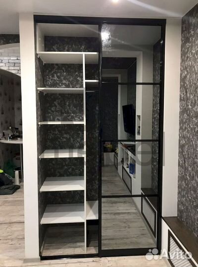 Стенка в гостиную