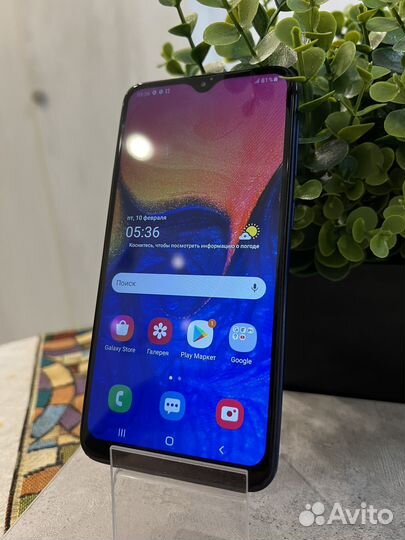 Samsung Galaxy A10, 2/32 ГБ
