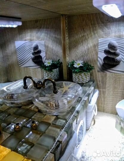 Большой кукольный домик с мебелью