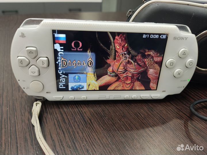 Прошитая PSP 1004 16Gb+куча игр