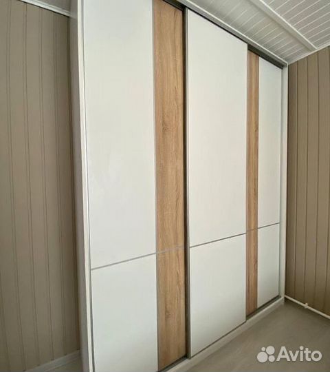 Шкаф в прихожую