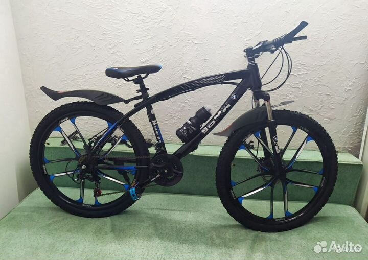 Велосипед на литых дисках