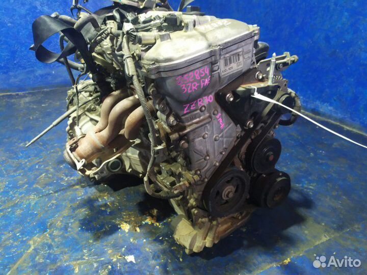 Двигатель Toyota Voxy ZRR70 3ZR-FAE 2010